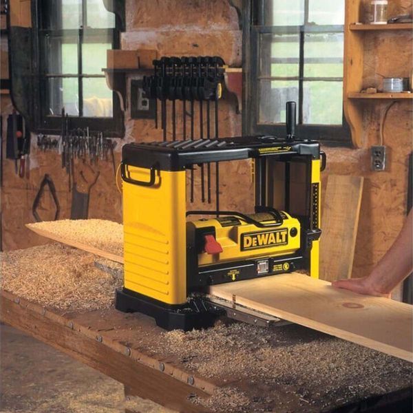 Верстат рейсмусний мережевий DeWALT DW733 DW733 фото
