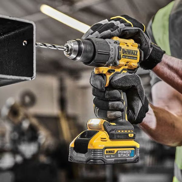 Дриль-шурупокрут акумуляторний безщітковий ударний DeWALT DCD805H2T : з АКБ 2шт-18V 5 Ah, 90 Нм DCD805H2T фото