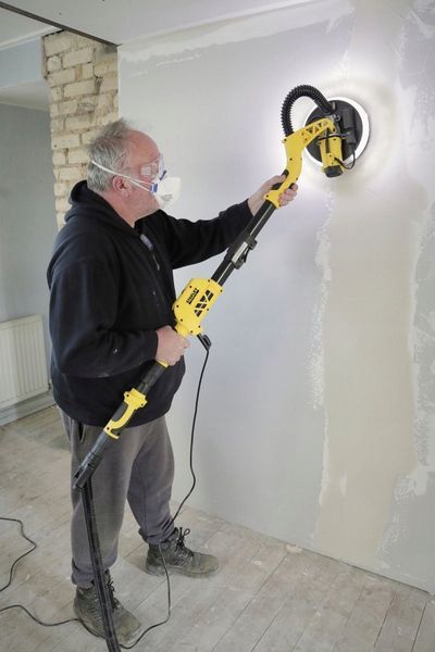 Шліфувальна машина для стін та стелі (жираф) Stanley Fatmax SFMEE500S, 750 Вт, 225 мм, з LED підсвіткою SFMEE500S фото