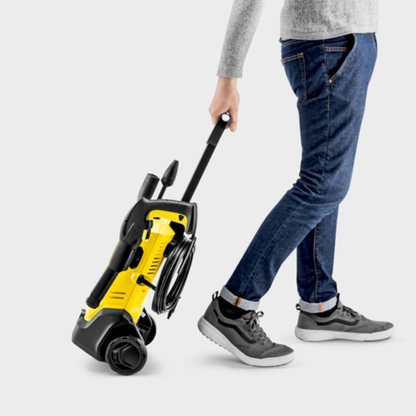Професійна мінімийка високого тиску Karcher K 3 Car & Home : 1.6 кВт, 120 бар, 380 л/год (1.676-356.0) 1.676-356.0 фото