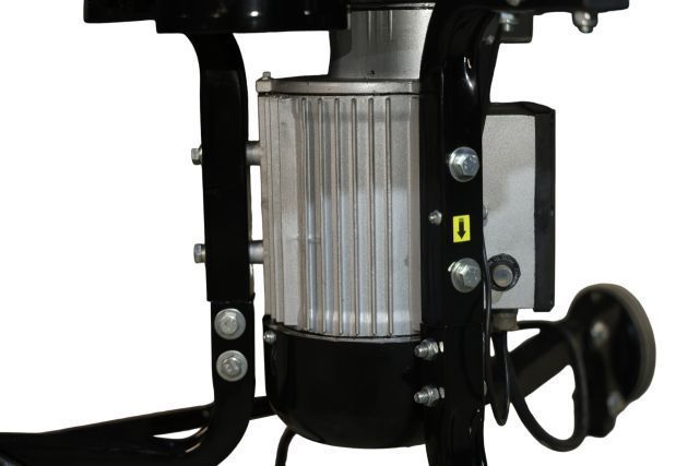 Машина Zipper ZI-GRM1100 для обскубування пір&rsquo;я &mdash; 1100 Вт, барабанна &Oslash; 550 мм ZI-GRM1100 фото