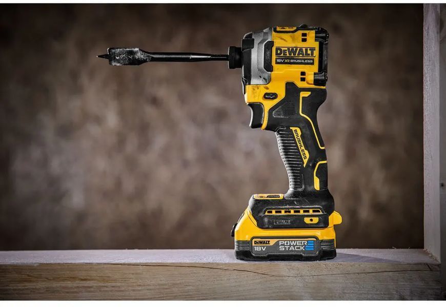 Професійний шурупокрут ударний акумуляторний безщітковий DeWALT DCF850E1T DCF850E1T фото