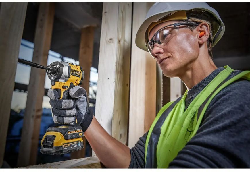 Професійний шурупокрут ударний акумуляторний безщітковий DeWALT DCF850E1T DCF850E1T фото
