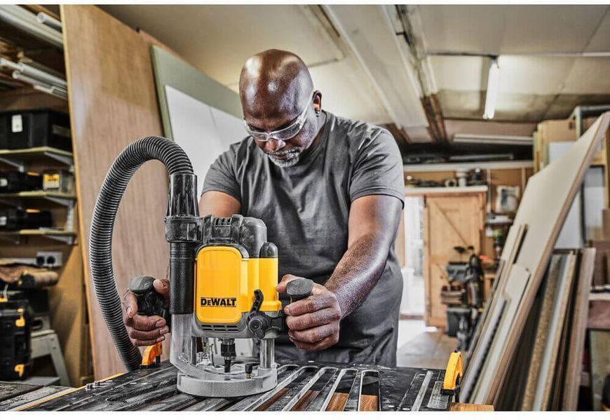 Фрезер мережевий DeWALT DWE625E DWE625 фото
