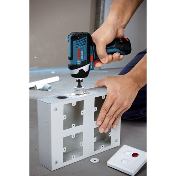 Професійний набір акумуляторного інструменту Bosch GSR 120-LI + GDR 120-LI : з АКБ 12V 2 Ah-2 шт, дриль-шурупокрут, гайкокрут 06019G8023 фото
