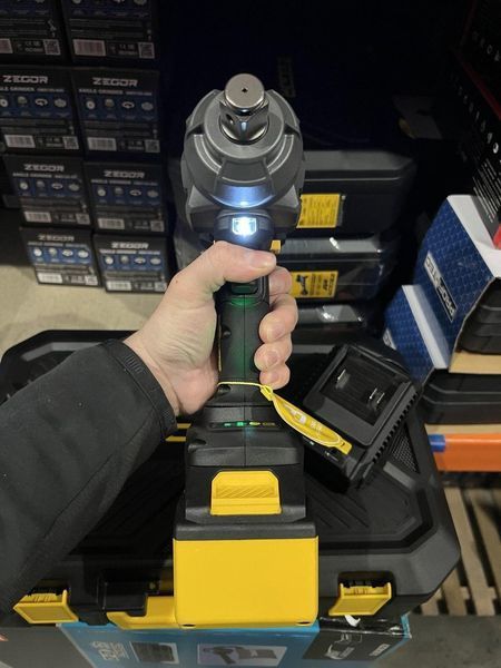 Гайковерт ударний акумуляторний ZEGOR SDPP-21BL-1100 (акум 21V 6.0Ah 1шт і зарядка) SDPP-21BL-1100 фото