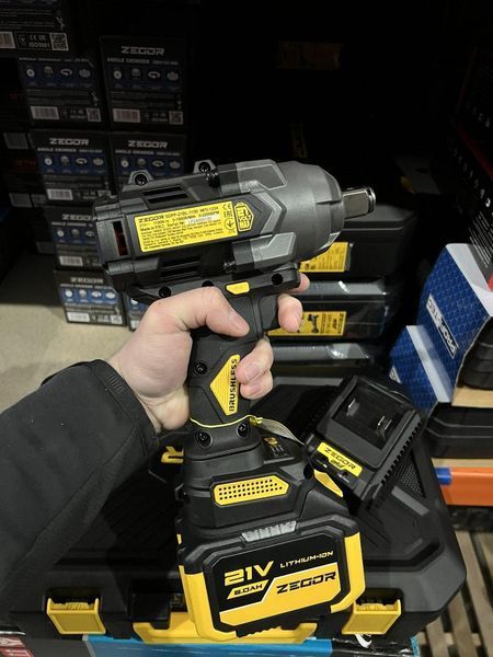 Гайковерт ударний акумуляторний ZEGOR SDPP-21BL-1100 (акум 21V 6.0Ah 1шт і зарядка) SDPP-21BL-1100 фото