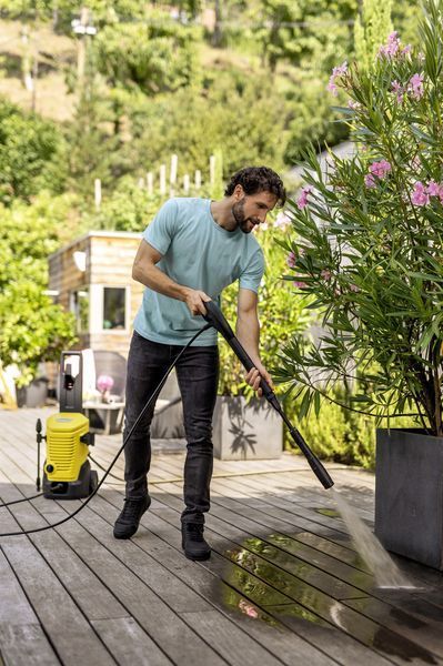 Потужна мийка високого тиску (керхер) для авто Karcher K 4 WCM Premium : 1.8 кВт, 130 бар, 420 л/год мінімийка 1.324-230.0 фото