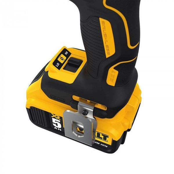 Гайковерт ударний акумуляторний безщітковий DeWALT DCF894P2: 580Вт, 447Нм, 18В х 2шт. 5А/ч, 900/2000 об/хв. DCF894P2 фото