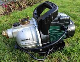 Потужний садовий поверхневий насос Metabo P 3300 G : 900 Вт, 3300 л/год, подача 45 м, тиск 4.5 бар (600963000) 600963000 фото