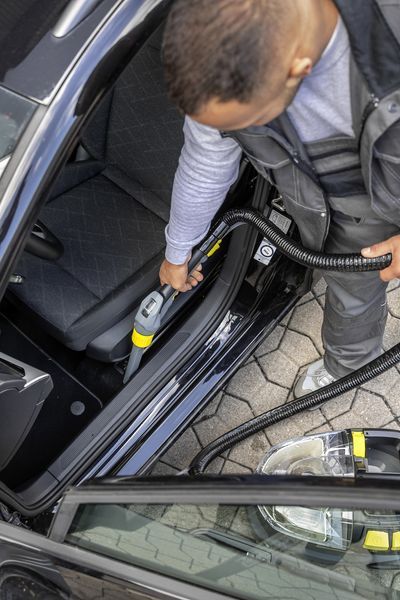 Професійний миючий пилосос Karcher Puzzi 8/1 Adv : 1200 Вт (1.100-241.0) 1.100-241.0 фото