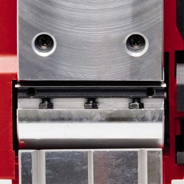 Потужний рубанок електричний Einhell TE-PL 920 : 920 Вт, ширина 82 мм, глибина 3,5 мм, 15000 об/хв, 3.25 кг (4345325) 4345325 фото