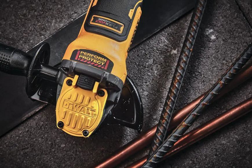 Професійна шліфмашина кутова - болгарка акумуляторна безщіткова DeWALT DCG409NT : без АКБ, диск 125мм (DCG409NT) DCG409NT фото