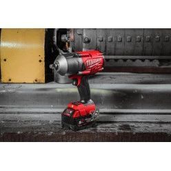 Гайковерт високомоментний MILWAUKEE 1/2" (1898 Нм) з кільцем M18 FHIWF12-0X FU: без АКБ , кейс, 2100уд/хв, 1750 об/хв 4933459695 фото