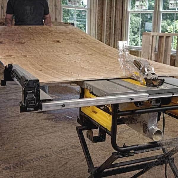 Пила настільна-циркулярна мережева DeWALT DWE7485 : 1850 Вт, 210 круг DWE7485 фото