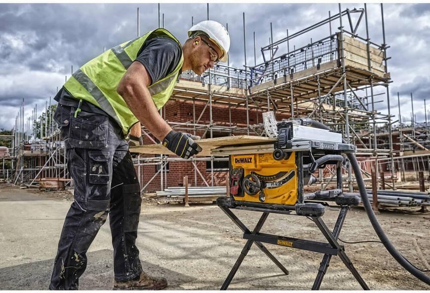 Пила настільна-циркулярна мережева DeWALT DWE7485 : 1850 Вт, 210 круг DWE7485 фото