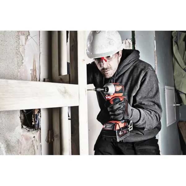 Професійний гайкокрут акумуляторний безщітковий 1/4" HEX MILWAUKEE M18 CBLID-0 : без АКБ, 180Нм 4933464476 фото