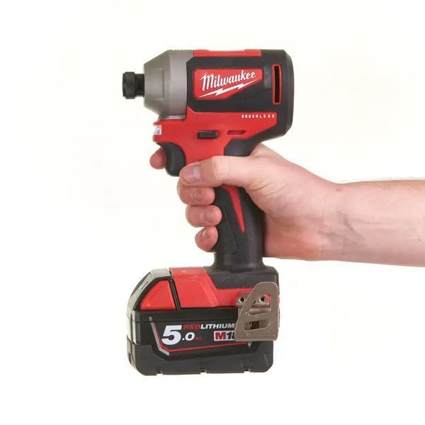 Професійний гайкокрут акумуляторний безщітковий 1/4" HEX MILWAUKEE M18 CBLID-0 : без АКБ, 180Нм 4933464476 фото