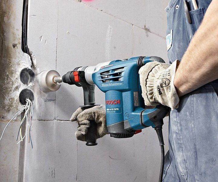 Професійний ударний електричний перфоратор Bosch GBH 4-32 DFR : 900 Вт, 4,2 Дж (0611332100) 0611332100 фото