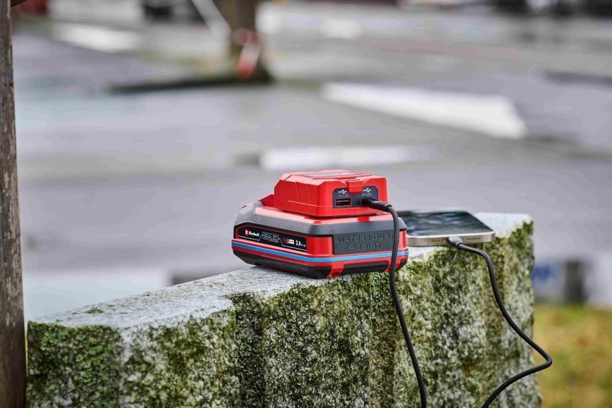 Акумуляторний адаптер для зарядки USB-пристроїв Einhell TC-CP 18 Li USB A/C-Solo (4514148) 4514148 фото