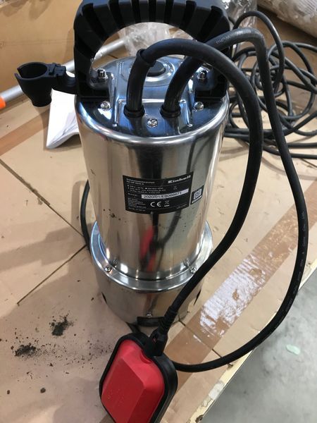 Занурювальний дренажний насос для брудної води Einhell GC-DP 9035 N (4170778): 900 Вт, 18000 л/год, висота 9м для ям, підвалів 4170778 фото