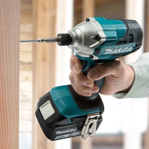 Акумуляторний ударний гвинтоверт Makita DTD156Z (без АКБ) DTD156Z фото