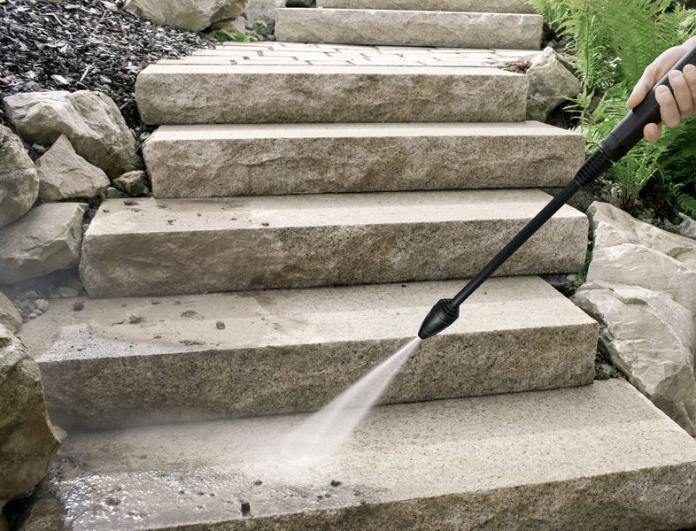 Потужна мінімийка високого тиску Karcher K 2 Universal Edition : 1400 Вт, тиск 110 бар, 360 л/год 1.673-000.0 фото