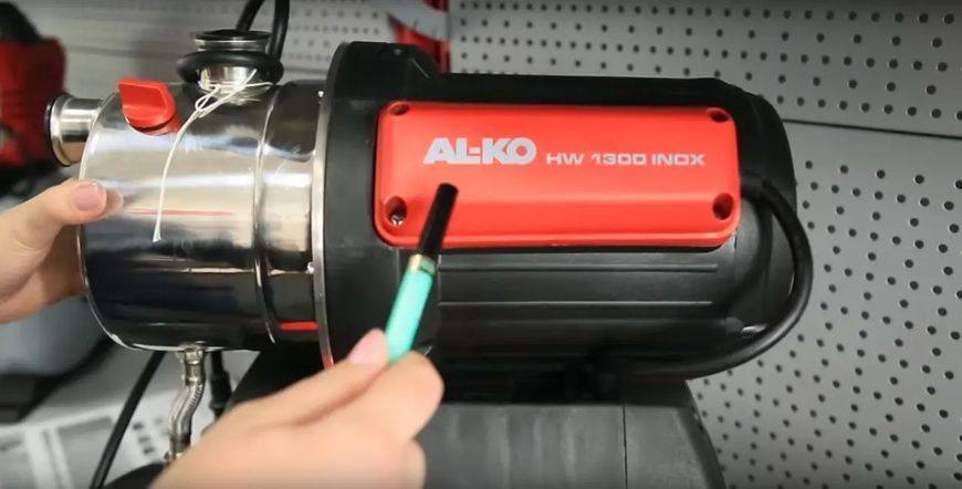 Потужна насосна станція HW 1300 Inox : 1300 Вт, висота подачі 50 м, продуктивність 5000 л/год 113249 фото