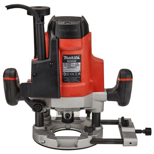 Електричний ручний столярний фрезер по дереву Makita M3602 : 1650 Вт, 12 цанга, 22000 об/хв електрофрезер M3602 фото