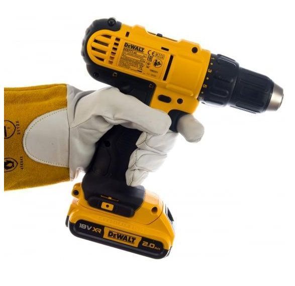 Акумуляторна дриль-шуруповерт DeWALT DCD771D2, 18В, обертаючий момент 42 Нм,2 акумулятора + зарядне + кейс DCD771D2 фото