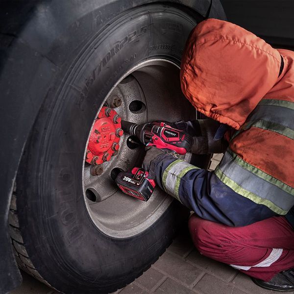 Акумуляторний безщітковий гайковерт WORCRAFT XCUBE007 3/4'' (13276) - затяг. 850 Нм, відкр.-1800Нм 13276 фото