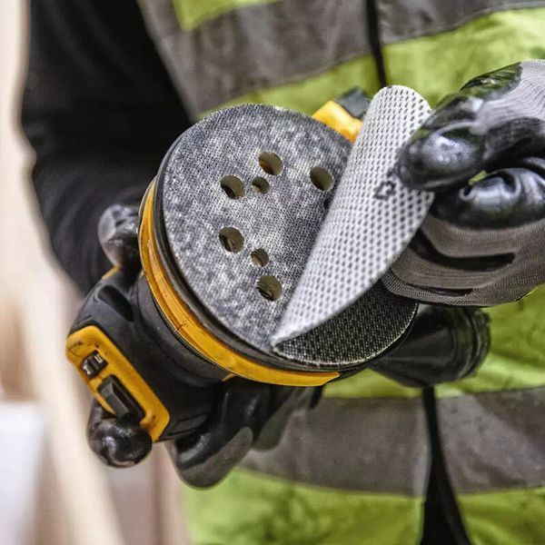 Професійна шліфмашина ексцентрикова акумуляторна безщіткова DeWALT DCW210N : без АКБ, платформа 125мм DCW210N фото