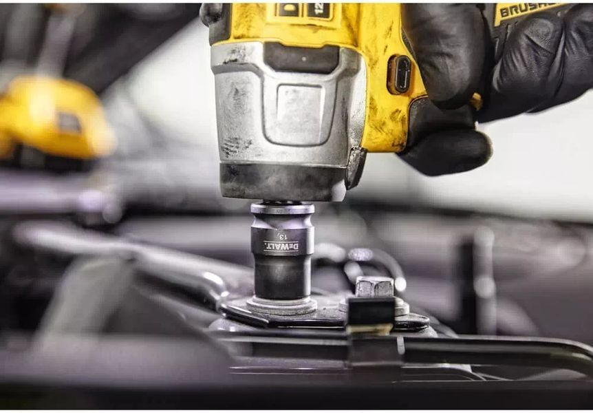 Гайковерт ударний акумуляторний безщітковий DeWALT DCF902D2 (акум 2 ампера 2шт і зарядка) : 12В, 168 Нм, 3/8 оригінал кейс DCF902D2 фото