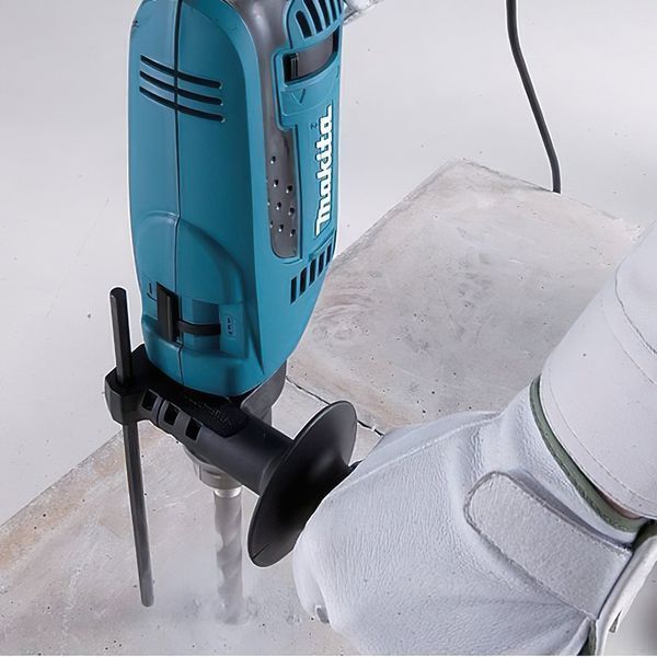 Професійна дриль електрична ударна (електродриль) MAKITA HP 1640 : 680 Вт, 1.5-13 мм сверло, 2 кг HP1640 фото