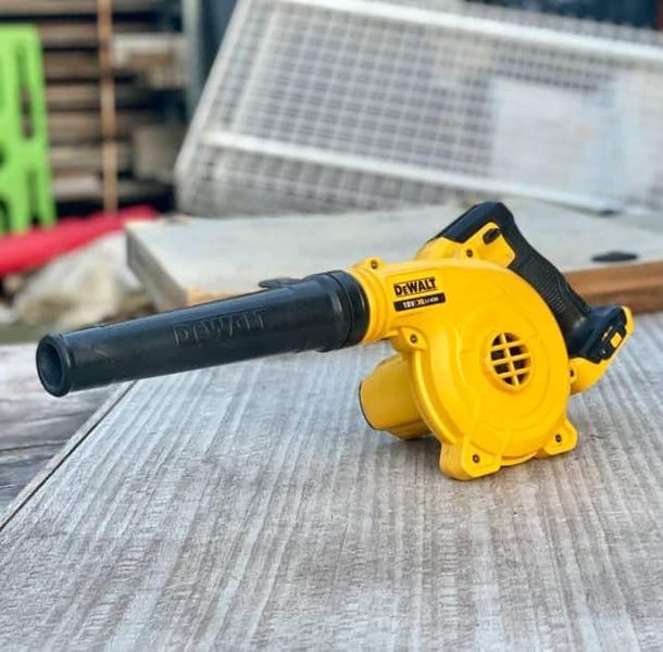 Професійна повітродувка акумуляторна DeWALT DCV100 : 18V (без акума і зарядки) DCV100 фото