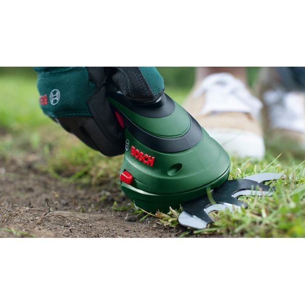 Ножиці акумуляторні Bosch ISIO 3 зі штангою : Li-Ion, акб 1.5 А/год, 3.6 В 0600833109 фото