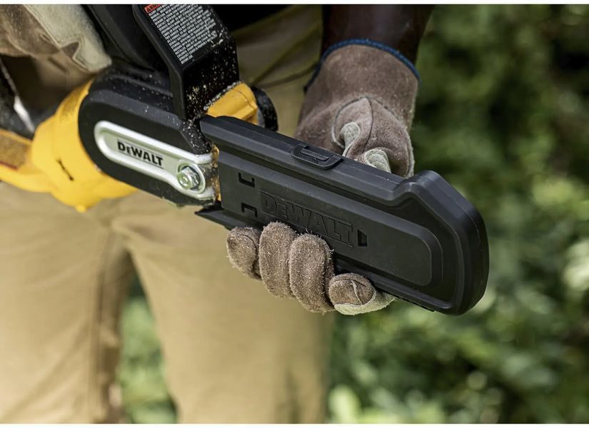Професійна міні-пилка ланцюгова акумуляторна безщіткова DeWALT DCMPS520N : без АКБ, шина 20см (DCMPS520N) DCMPS520N фото