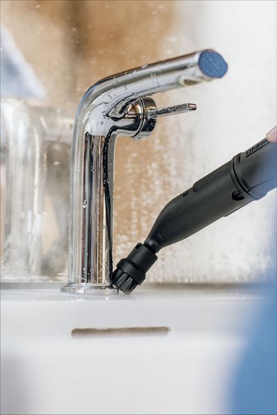 Потужний пароочисник Karcher SC 5 EasyFix Iron Plug : 2250Вт (1.512-660.0) 1.512-660.0 фото
