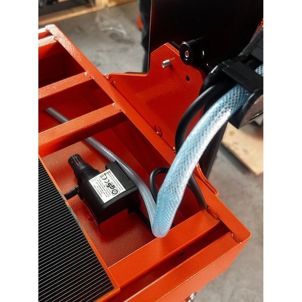 Професійний плиткоріз GTM TSW230N-920 з водяним охолодженням : 1.2 кВт, 92 см різ плитки, диск 230 см 39653 фото
