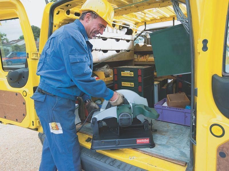 Монтажна пила по металу (труборіз) Metabo CS 23-355 пила торцювальна по металу, відрізний верстат (602335000) 602335000 фото
