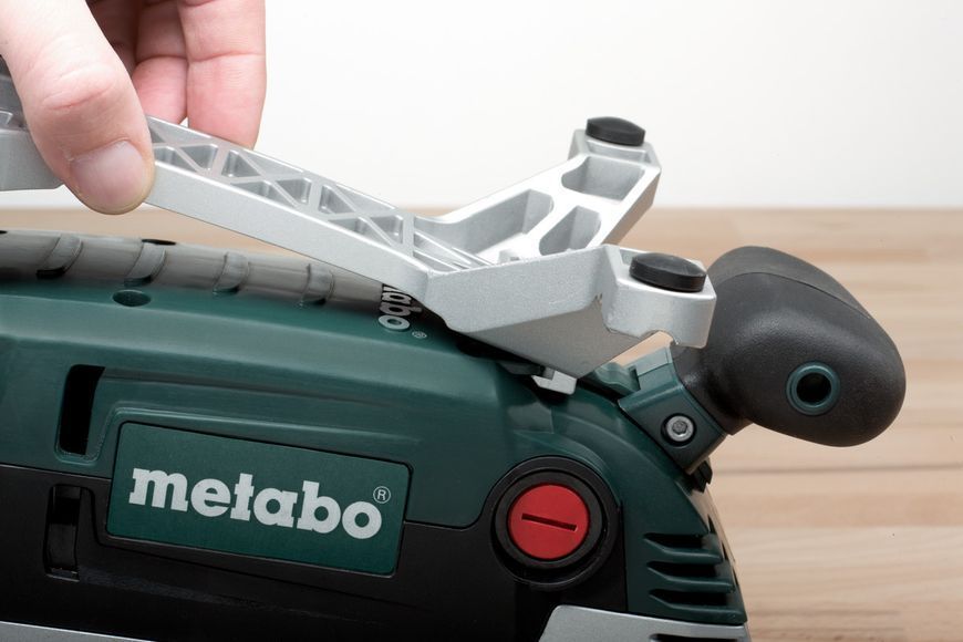 Мережева шліфувальна машина стрічкова Metabo BaE 75 : 1010 Вт шліфмашина 600375000 600375000 фото
