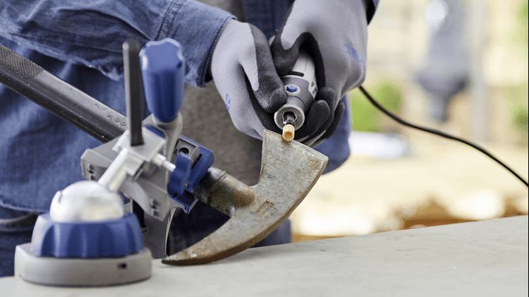 Багатофункціональний інструмент (гравер) Dremel 3000 - 5: 130 Вт, 5 насадок, 33000 об/хв. (F0133000JX) F0133000JX фото