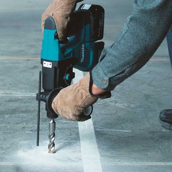 Професійний акумуляторний перфоратор Makita DHR243RTJ : з АКБ 18V 2шт-5.0Ah, 2 Дж, SDS+ DHR243RTJ фото