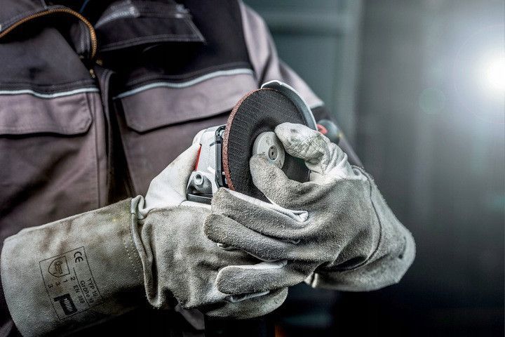 Шліфмашина кутова 125мм METABO WEV 17-125 Quick 600516000 фото
