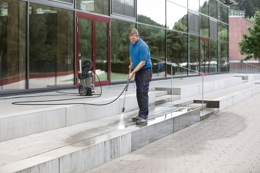 Потужна мийка високого тиску Karcher HD 5/15 C Plus: 2800 Вт, 20-200 бар (1.520-931.0) 1.520-931.0 фото