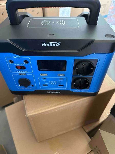 Потужна зарядна станція REDBO RD-MPS 300 : акумулятор Li-ion 138096 mAh, 509.6 Wh RD-MPS 600 фото
