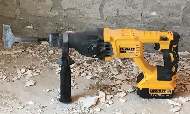 Перфоратор акумуляторний безщітковий SDS-Plus DeWALT DCH133M1:2.6 Дж, 18В, SDS DCH133M1 фото