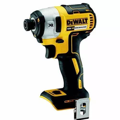 Професійний набір з шести інструментів безщіткових DeWALT DCK685P3T : з АКБ 3шт-18V 5.0Ач+ЗП,валіза DCK685P3T фото