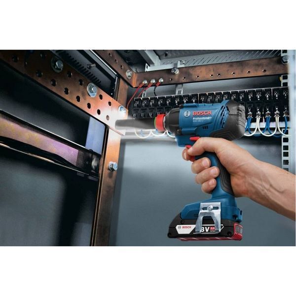 Професійний акумуляторний ударний гайковерт Bosch Professional GDS 18V-450 PC : без АКБ, 450 Hm, 2300 об/хв, 3300 уд/хв 06019K4100 фото
