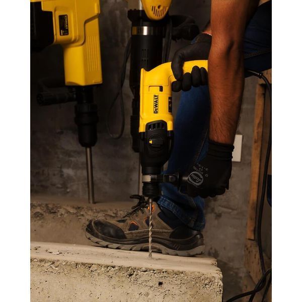 Перфоратор мережевий SDS-Plus DeWALT D25133K D25133K фото